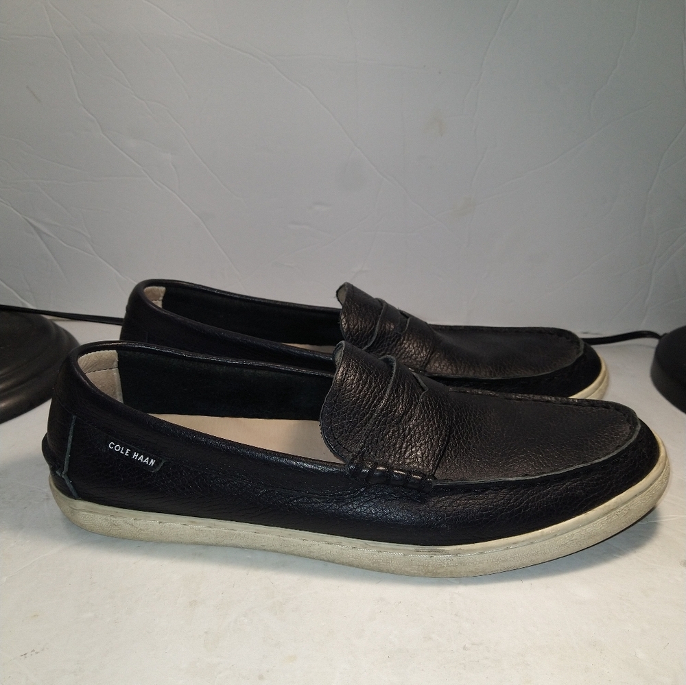 Cole Haan Black Leather Pinch Weekender Penny Loafers Shoes Men's sz 11.5M